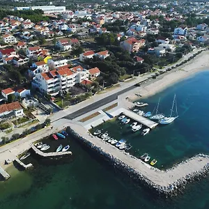 villa-vukic.hotelinzadar.com/